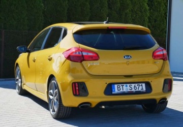 Kia Ceed II GT 5d 1.6 T-GDI 204KM 2016 Kia Ceed Kia Ceed 1.6 T-GDI GT-Challenge 1.6 Benzyna 204KM, zdjęcie 9