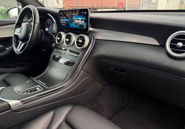 Mercedes GLC C253 SUV Facelifting 2.0 200d 163KM 2020 Mercedes-Benz GLC 4-Matic Multi Bem Alu18 Kamera Blis Virtual Ambiente Ser, zdjęcie 23