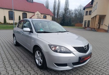 Mazda 3 I Hatchback 1.6 MZR 105KM 2003 Mazda 3 Benzyna - klimatyzacja - 5 drzwi