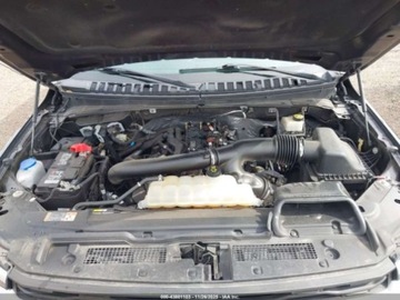 Ford Expedition III 2022 Ford Expedition XLT 2022 3.5L 3.5 Benzyna 380KM, zdjęcie 8