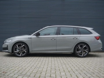 Skoda Octavia IV 2026 SKODA Octavia Sportline 2.0 TSI DSG 4x4 Combi 204KM 2026, zdjęcie 6