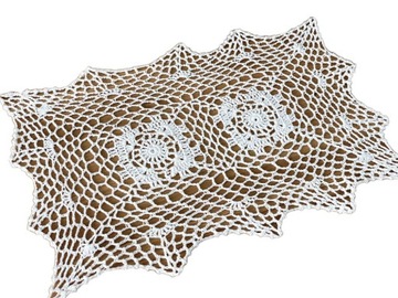 Serwetka szydełkowa 30x45 cm biała
