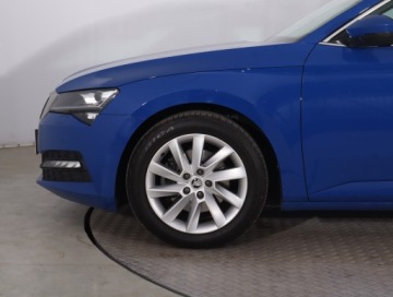 Skoda Superb III Kombi Facelifting 2.0 TDI SCR 150KM 2020 Skoda Superb 2.0 TDI, Salon Polska, Automat, zdjęcie 13