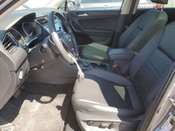 Volkswagen Tiguan II 2020 Volkswagen Tiguan 2020 VOLKSWAGEN TIGUAN SE 2.0 Benzyna 184KM, zdjęcie 6