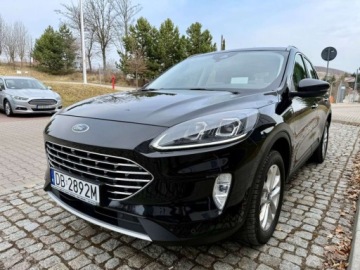Ford Kuga III SUV 2.0 EcoBlue MHEV 150KM 2020 Ford Kuga PanoramaKamera przod i tylFull LedNaviHead UpFull Opcja
