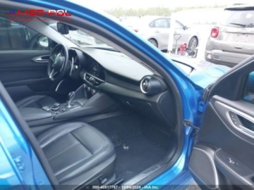 Alfa Romeo Giulia II Sedan 2.0 TBi 280KM 2017 Alfa Romeo Giulia 2017 Alfa Romeo Giulia AWD 2.0 Benzyna 280KM, zdjęcie 11