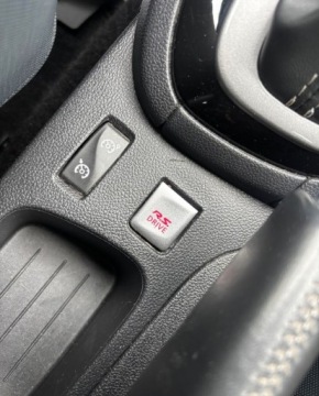 Renault Clio IV Hatchback 5d Facelifting 1.2 Energy TCe 118KM 2016 Renault Clio IV GT AutomatBenzynaPiekny WygladZadbany 1.2 Benzyna, zdjęcie 15