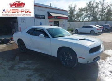 Dodge Challenger III 2022 Dodge Challenger SXT 2022 3.6l 3.6 Benzyna 303KM