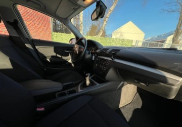 BMW Seria 1 E81/E87 Hatchback 5d E87 1.6 116i 122KM 2009 BMW Seria 1 Klima Alu Super stan Gwarancja w cenie Warszawa VFJA 1.6 122KM, zdjęcie 5