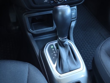 Jeep Renegade SUV Facelifting 1.3 GSE T4 Turbo 150KM 2019 Jeep Renegade 1.3 T-GDI, Salon Polska, zdjęcie 12
