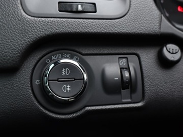 Opel Insignia I Hatchback 2.0 CDTI ECOTEC 160KM 2012 Opel Insignia 2.0 CDTI, Salon Polska, Navi, Xenon, zdjęcie 16