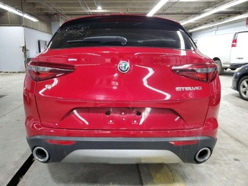 Alfa Romeo Stelvio SUV 2.0 Turbo 280KM 2018 Alfa Romeo Stelvio Sport 2018 2.0l 2.0 Benzyna 280KM, zdjęcie 2