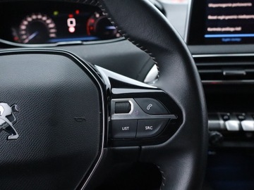 Peugeot 3008 II Crossover Facelifting  1.2 PureTech 130KM 2021 Peugeot 3008 1.2 PureTech, Salon Polska, zdjęcie 16