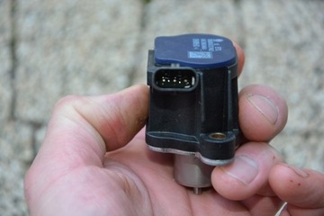 ЭЛЕКТРОМАГНИТНЫЙ КЛАПАН VW POLO 04E906048A