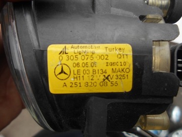 HALOGEN PRAVÝ MERCEDES W251 W204 W164 W169 W207