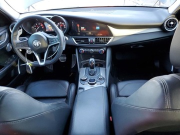 Alfa Romeo Giulia II Sedan 2.0 TBi 280KM 2019 Alfa Romeo Giulia TI 2019 2.0l 2.0 Benzyna 280KM, zdjęcie 8