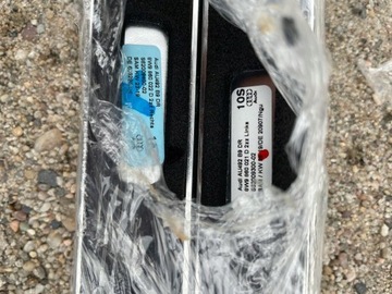 AUDI A4 B9 STŘEŠNÍ NOSIČ STŘEŠNÍ KOMPLET 8W9860021D 022D