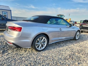 Audi A5 F5 2022 Audi A5 Cabrio Premium 45 2022 2.0 Benzyna 261KM, zdjęcie 3