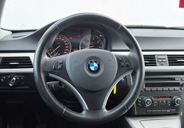BMW Seria 3 2012 BMW Seria 3 Pakiet Comfort 6-biegowa Tempomat Podgrzewane fotele, zdjęcie 14