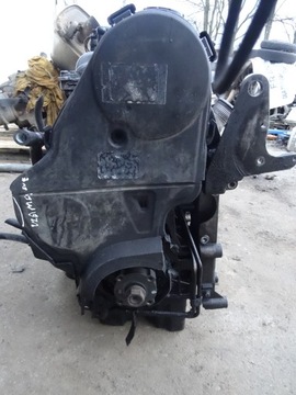 VOLVO S60 V70 2.4D 02' AUTOMAT SILNIK GOŁY SŁUPEK D5244T