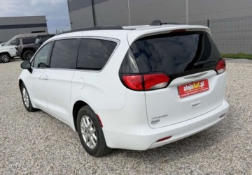 Chrysler Voyager V 2020 Chrysler Voyager 3.6 BENZ 291 KM 2020r 117.000 km Warszawa 3.6 291KM, zdjęcie 5