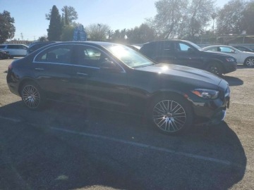 Mercedes Klasa C W206 2024 Mercedes-Benz Klasa C 300 2024 2.0 Benzyna 255KM, zdjęcie 4