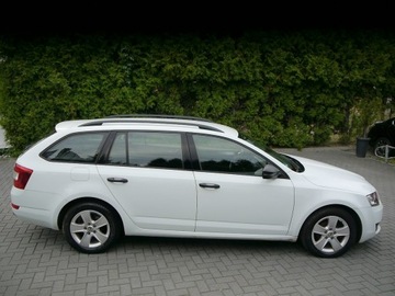 Skoda Octavia III Kombi 1.6 TDI CR DPF 105KM 2015 Škoda Octavia Skoda Octavia 1.6tdi ASO, zdjęcie 10