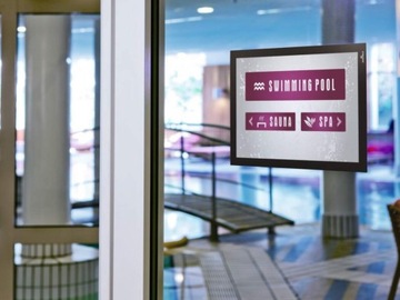 RAMKA SAMOPRZYLEPNA MAGNETYCZNA PLAKATOWA INFORMACYJNA A4 CZARNA DURAFRAME