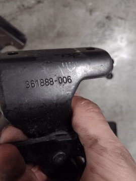 FORD C-MAX MK2 DRŽÁKY SEDADLA DRŽÁK ZAPETI KOMPLET