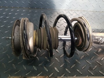 Amortyzatory sprężyny komplet przód mcperson BMW E39 525d 530d 520i 530i