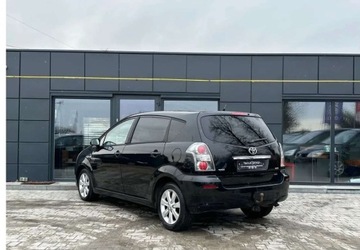 Toyota Corolla Verso AR10 2.2 D-4D 136KM 2008 Toyota Corolla Verso Toyota Corolla Verso 2.2 D-4D DPF 2.2 Diesel 136KM, zdjęcie 2