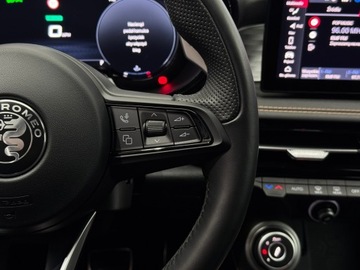 Alfa Romeo Tonale SUV 1.5 T4 160KM 2024 Alfa Romeo Tonale 1.5 T4 GSE mHEV Veloce DCT / 1 w, zdjęcie 21