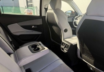 Peugeot 3008 II Crossover 1.2 PureTech 130KM 2017 Peugeot 3008 1.2 PureTech 130KM Allure SS AT Salon PL 1.2 Benzyna 130KM, zdjęcie 24