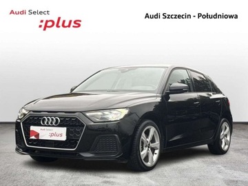 Audi A1 II 1.5 35 TFSI 150KM 2021 Audi A1 Sportback Ambiente czujniki przod i tyl klimatyzacja 2 strefowa