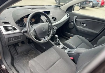 Renault Megane III Grandtour Facelifting 2013 1.6 16V 110KM 2013 Renault Megane 1.6B 111KM 2013r. Salon Polska 1.6 Benzyna 110KM, zdjęcie 8