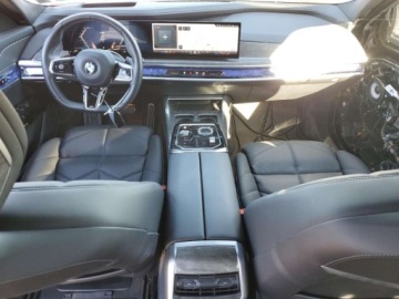 BMW Seria 7 G70 2025 BMW Seria 7 740xi 2025 3.0l 3.0 Benzyna 375KM, zdjęcie 8