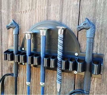 Вешалка для хлыста, черная, Covalliero