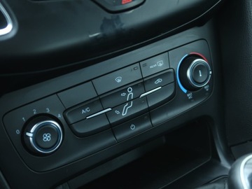 Ford Focus III Sedan Facelifting 1.6 Ti-VCT 105KM 2017 Ford Focus 1.6 i, Salon Polska, GAZ, VAT 23%, zdjęcie 15