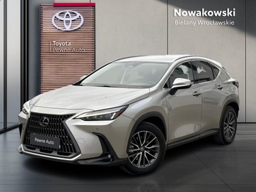 Lexus NX II SUV 350h 242KM 2022 Lexus NX 350h Prestige AWD II (2021-) 350h Prestig