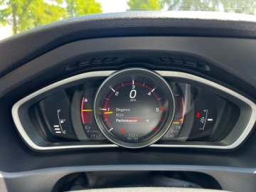 Volvo 2017 Volvo V40 Cross Country Volvo Cross Country - MOMENTUM 2.0 Diesel 120KM, zdjęcie 21
