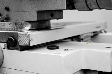 ТОКАРНЫЙ СТАНОК ПО МЕТАЛЛУ GRAND 400 x 1000, 55 мм, ПРОЙДЕННЫЙ