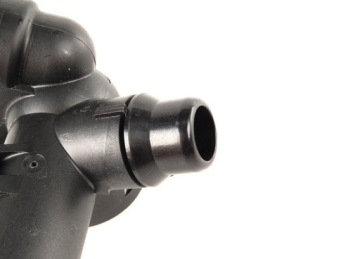 ВОДЯНОЙ ПАТРУБОК AUDI A4 B6 B7 06B121132E ASO