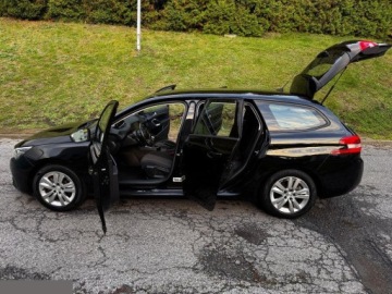 Peugeot 308 II SW Facelifting 1.2 PureTech 110KM 2018 Peugeot 308 1.2 PureTech 110 Stop &amp; Start Active 2018r, zdjęcie 6