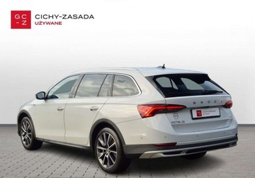 Skoda Octavia IV Kombi 2.0 TDI SCR 200KM 2022 Skoda Octavia 2.0 TDI 200KM DSG Scout 4x4 Matrix Hak El.Klapa KessyFull AC, zdjęcie 2