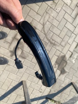 Новая ручка двери AUDI Q7 без ключа.