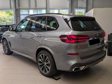 BMW X5 G05 SUV Facelifting 3.0 30d 298KM 2025 BMW X5 xDrive30d Sport Suv 3.0 (298KM) 2025, zdjęcie 5
