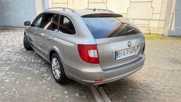 Skoda Superb II Kombi 2.0 TDI CR DPF 140KM 2010 Skoda Superb 2.0TDI 140KM DSG Po prostu - Sprawdz 2.0 Diesel 140KM, zdjęcie 5