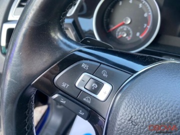 Volkswagen Touran III 1.4 TSI 150KM 2017 Volkswagen Touran 1.4 tsi 150 KM pasek nowy polski salon high line f-k VAT, zdjęcie 37