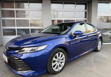 Toyota Camry IX Sedan 2.5 Hybrid Dynamic Force 218KM 2020 Toyota Camry salon Polska, serwis ASO, Gwarancja 2.5 Hybryda 218KM, zdjęcie 1