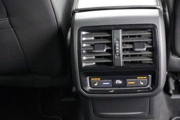 Volkswagen Arteon Fastback Facelifting 2.0 TDI SCR 150KM 2021 Volkswagen Arteon Shooting Brake LiftR LineFull LedAmbienteWirtualPanorama, zdjęcie 12